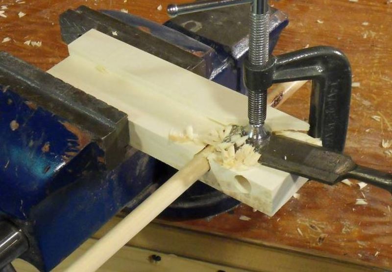 chisel style dowel maker
