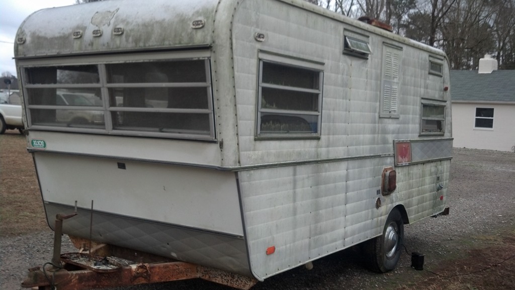 1950s style tow behind camper